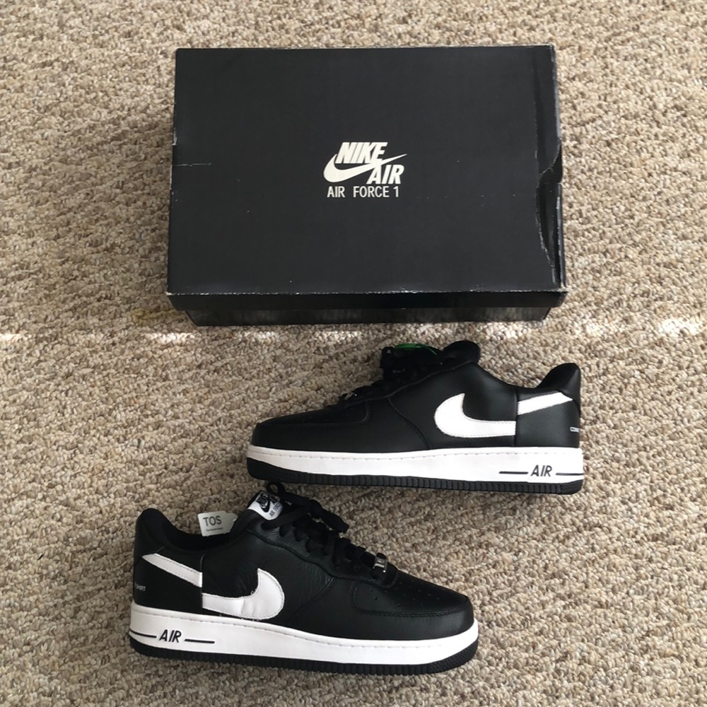 Nike X Supreme Air Force 1 Size 10